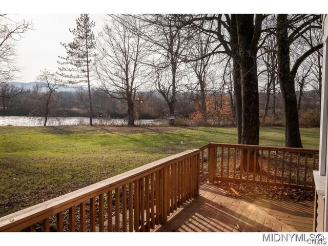 5575 State Route 28, Newport, NY 13416