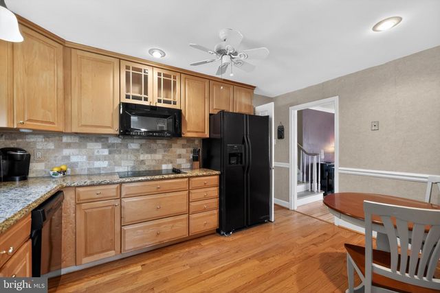 305 SOMERSET PL, Wallingford, PA 19086