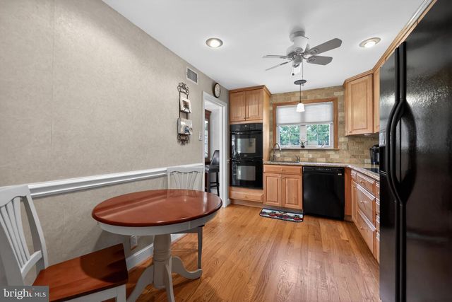 305 SOMERSET PL, Wallingford, PA 19086