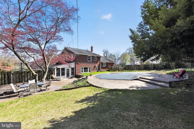 305 SOMERSET PL, Wallingford, PA 19086