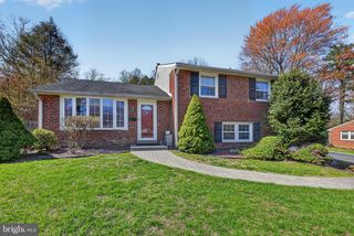 305 SOMERSET PL, Wallingford, PA 19086