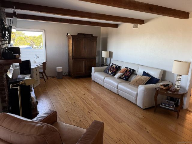 8055 Cinnabar Dr, La Mesa, CA 91941