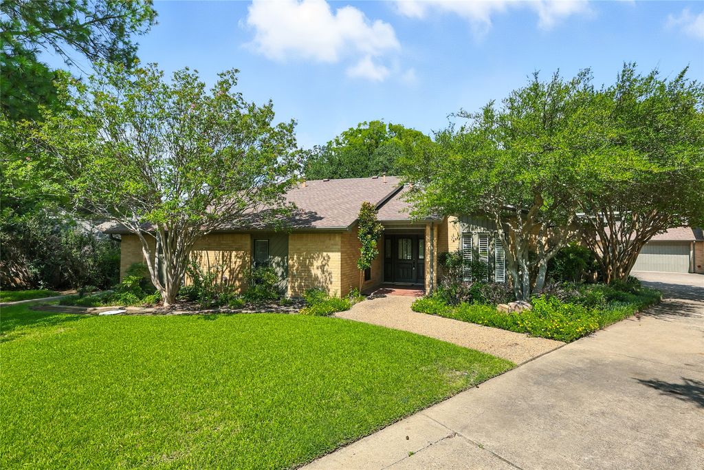 2047 Sierra Place, Lewisville, TX 75077