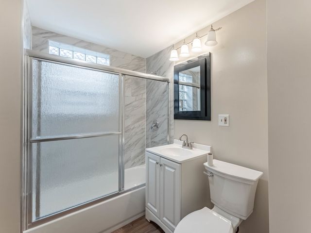 2426 S Central Avenue, Cicero, IL 60804