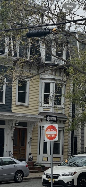 47 Old Harbor St, Boston, MA 02127