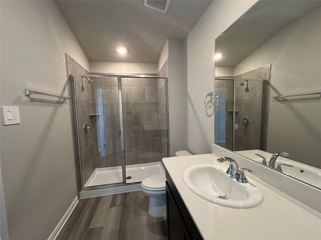 140 Honey Bee RD, Jarrell, TX 76537