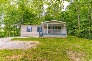 6682 S State Road 145 Road, Birdseye, IN 47513