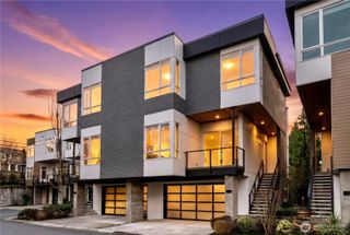 215 4th Court S #8, Kirkland, WA 98033