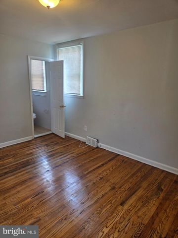 2037 NAPFLE AVE, Philadelphia, PA 19152