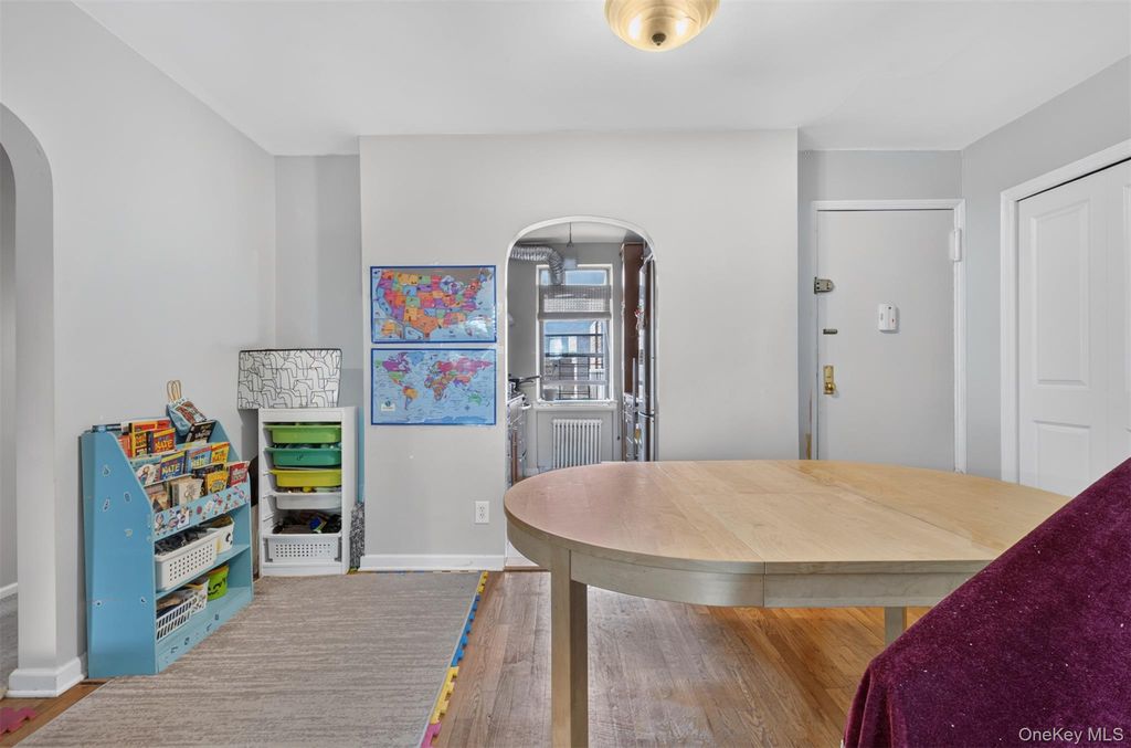 215-43 48th Ave 3E, Bayside, NY 11361 — photo 4