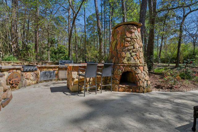 40602 Lacey Wood Court, Magnolia, TX 77354