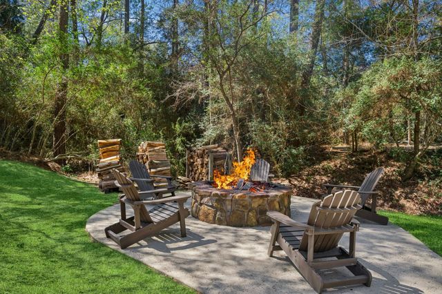 40602 Lacey Wood Court, Magnolia, TX 77354