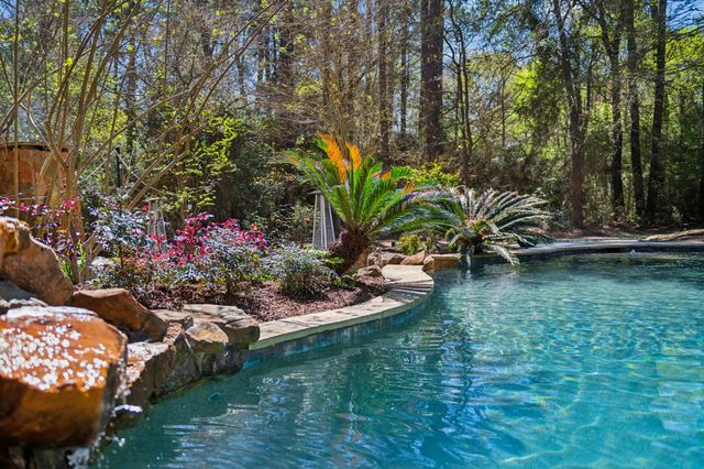 40602 Lacey Wood Court, Magnolia, TX 77354