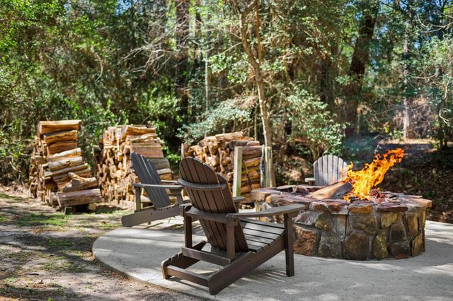 40602 Lacey Wood Court, Magnolia, TX 77354