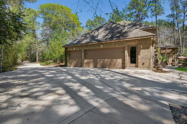 40602 Lacey Wood Court, Magnolia, TX 77354