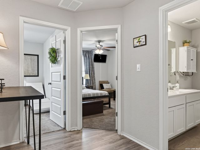 10530 Briceway Ace, San Antonio, TX 78254