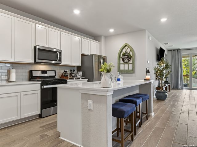 10530 Briceway Ace, San Antonio, TX 78254