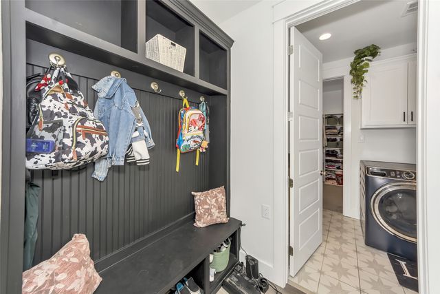 1040 Agnes N, Springtown, TX 76082