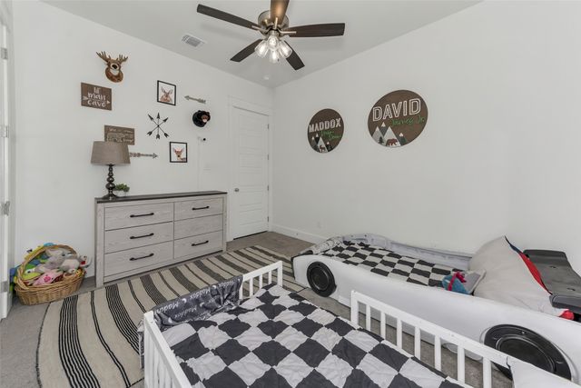 1040 Agnes N, Springtown, TX 76082