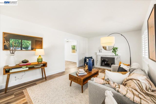 533 Cinnabar Dr, Livermore, CA 94550