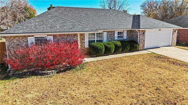 521 Prairie Street, Lowell, AR 72745