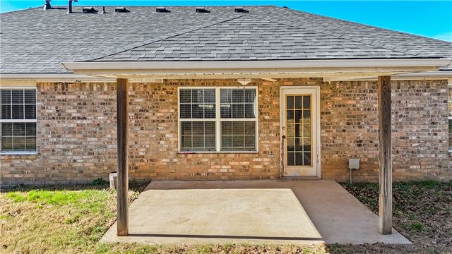 521 Prairie Street, Lowell, AR 72745