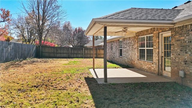 521 Prairie Street, Lowell, AR 72745