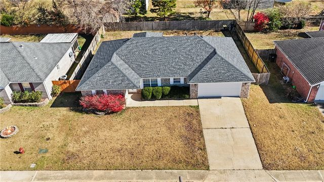 521 Prairie Street, Lowell, AR 72745