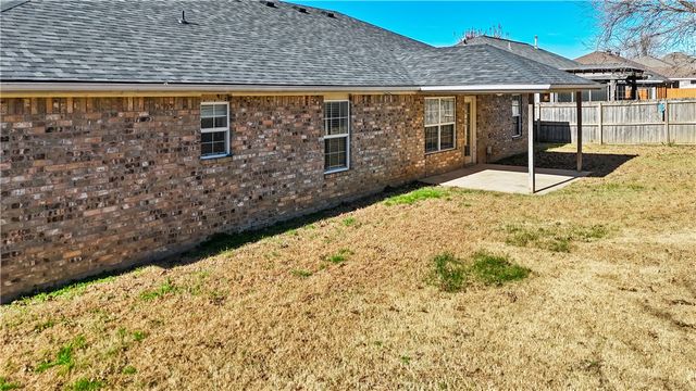 521 Prairie Street, Lowell, AR 72745