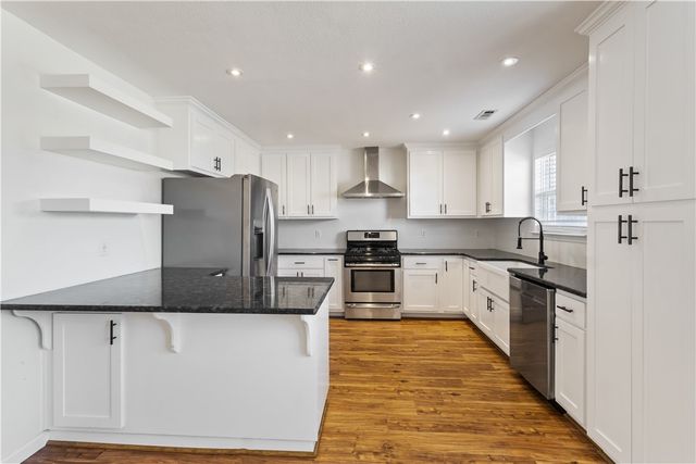 521 Prairie Street, Lowell, AR 72745