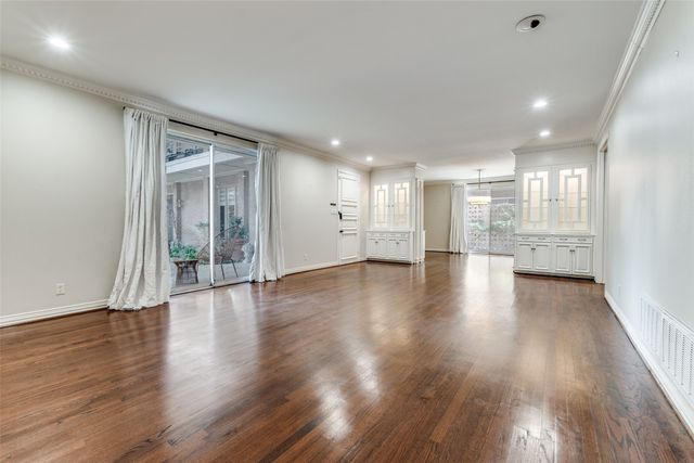 6306 Bandera A, Dallas, TX 75225