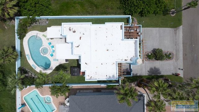 5907 Tropical Dr., South Padre Island, TX 78597