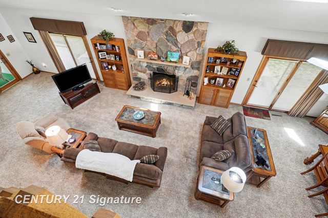 563 Puritan Drive, Saginaw Twp, MI 48638