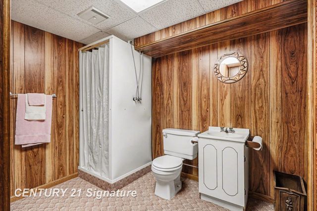 563 Puritan Drive, Saginaw Twp, MI 48638