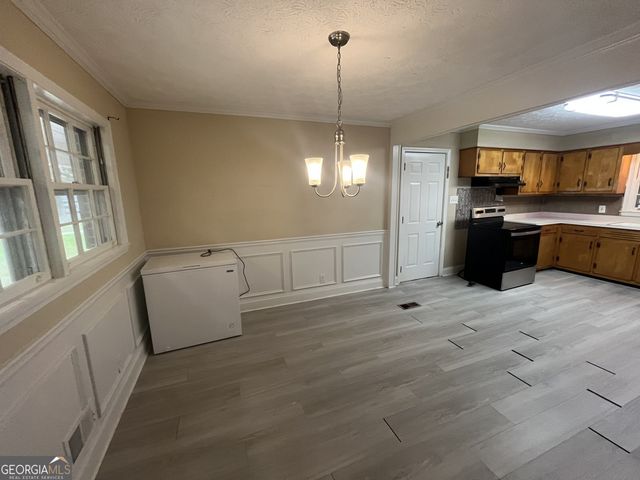 1314 Greenview Drive, Griffin, GA 30224