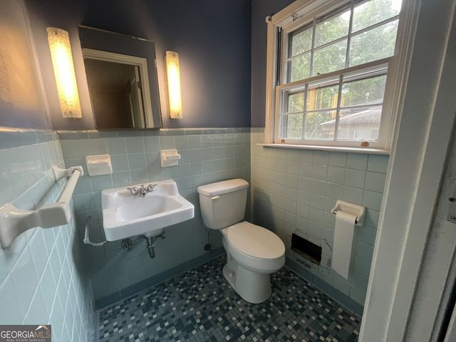 1314 Greenview Drive, Griffin, GA 30224