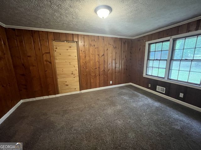 1314 Greenview Drive, Griffin, GA 30224