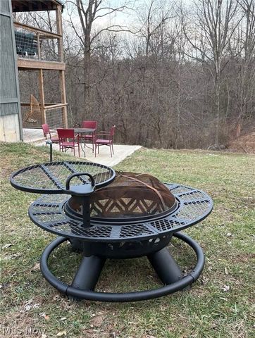 842 Windy Ridge, Elizabeth, WV 26143