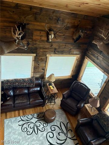 842 Windy Ridge, Elizabeth, WV 26143