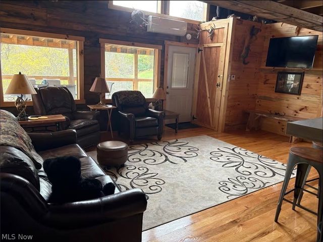 842 Windy Ridge, Elizabeth, WV 26143