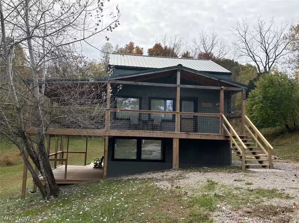 842 Windy Ridge, Elizabeth, WV 26143