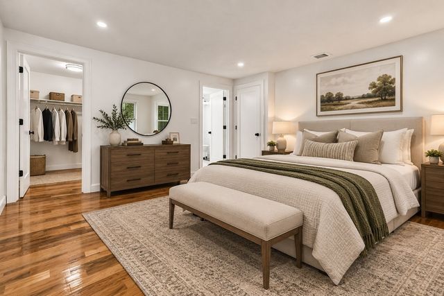 11 Wilson St, Hopkinton, MA 01748