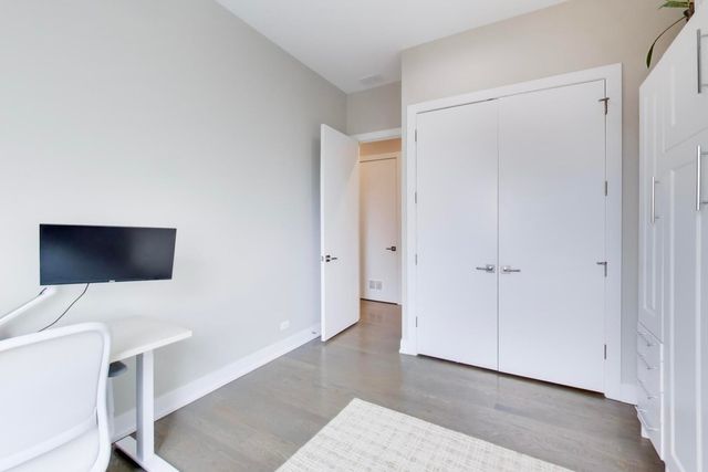 1121 N Western Avenue 4N, Chicago, IL 60622