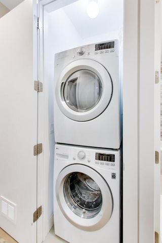 1121 N Western Avenue 4N, Chicago, IL 60622