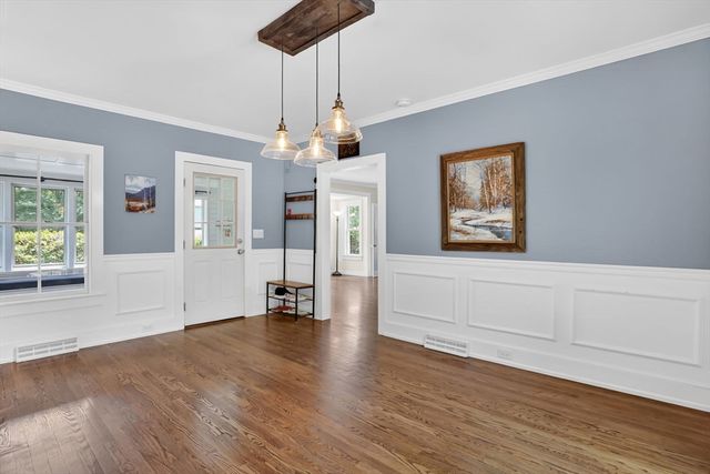 102 Miller St, Ludlow, MA 01056