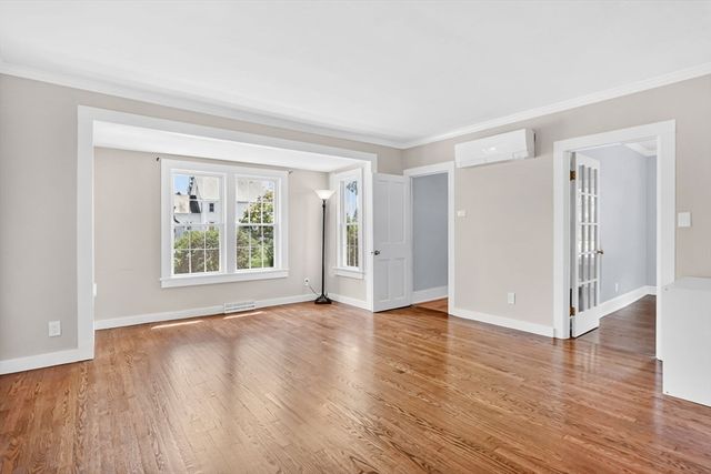 102 Miller St, Ludlow, MA 01056