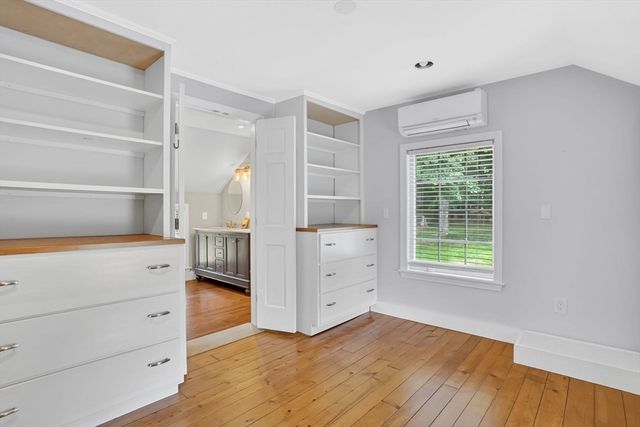 102 Miller St, Ludlow, MA 01056