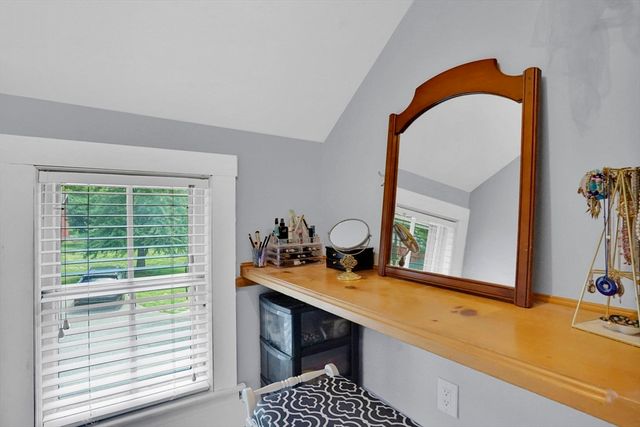 102 Miller St, Ludlow, MA 01056