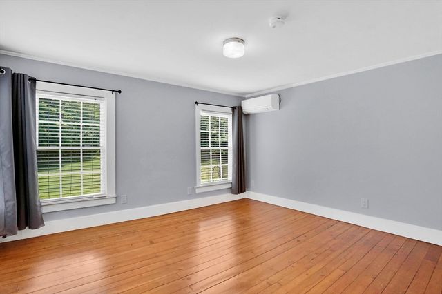 102 Miller St, Ludlow, MA 01056
