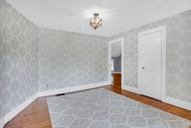 102 Miller St, Ludlow, MA 01056